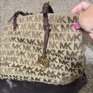Authentic Michael Kors Brown Logo Tote Bag